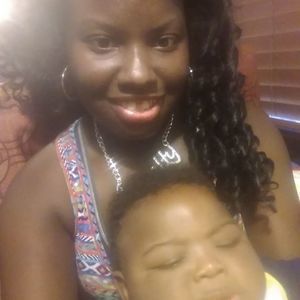 Meet your Posher, Senovia